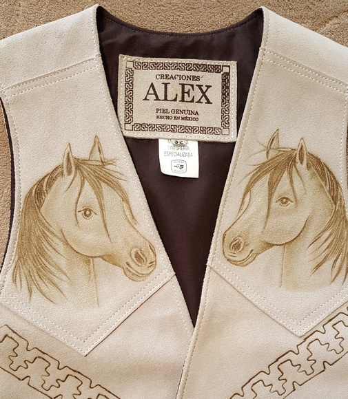 Alex Creacions Handmade Leather Vest w/Horses - Picture 3 of 8